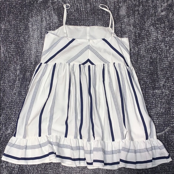 selfie leslie dress - Picture 2 of 3